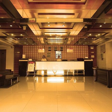Huashan Jinsui Hotel Huayin Exterior photo